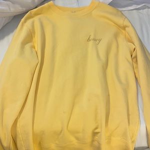 Brandy Melville honey sweat shirt